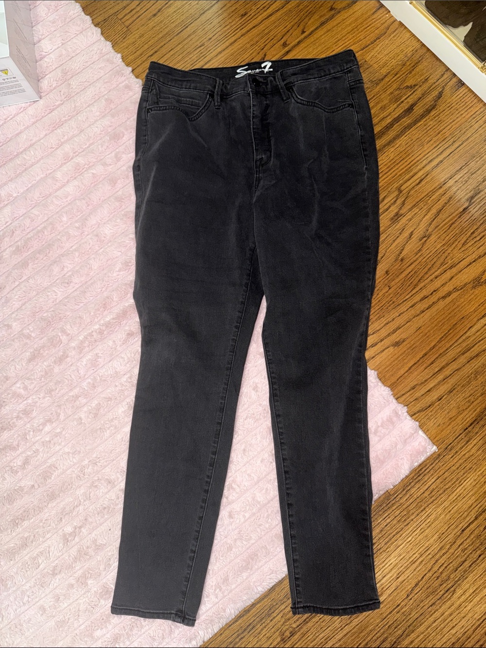 Seven7 Black Skinny Jeans High Rise Faded Gray Black